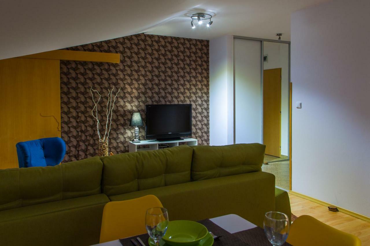 Apartman Slavkov - Velky Slavkov Appartement Buitenkant foto